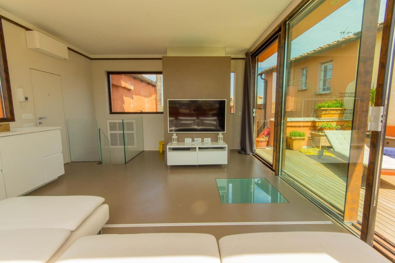 Pelliccia 11 Trastevere Penthouse Рим Экстерьер фото